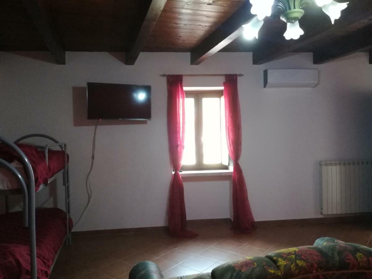 Borgo Degli Amici Villa Faicchio Exteriör bild